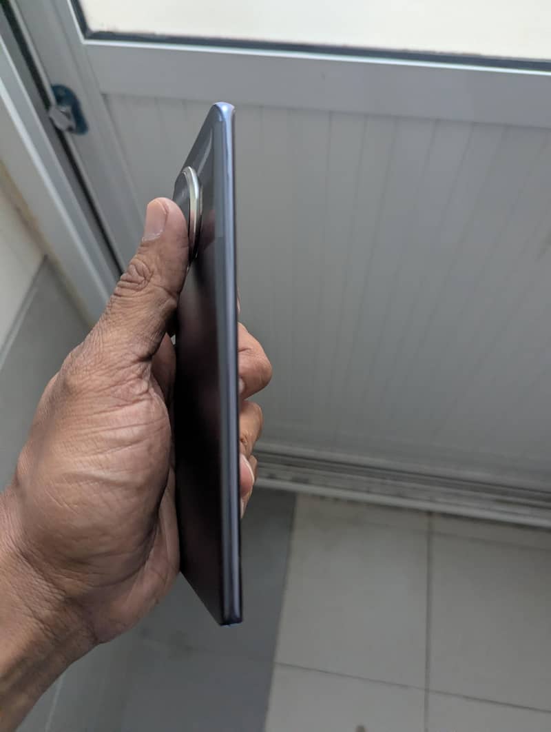Tecno Spark 20 Pro Plus 3