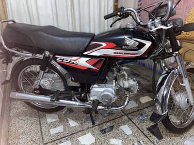 **Honda CD 70 – Black | Excellent Condition |