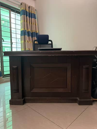 Office Table/Computer Table/Executive Office table/Office Furniture