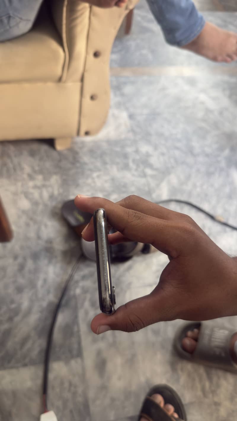 Apple iPhone X 2
