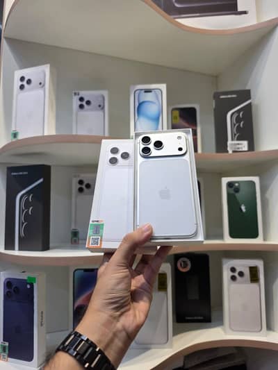 17 Pro Max 512gb approved Silver
