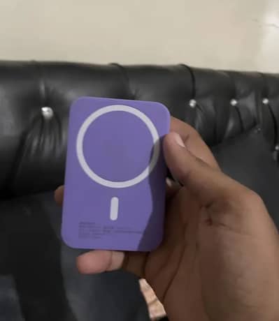 Wireless Power Bank 5000 mAh