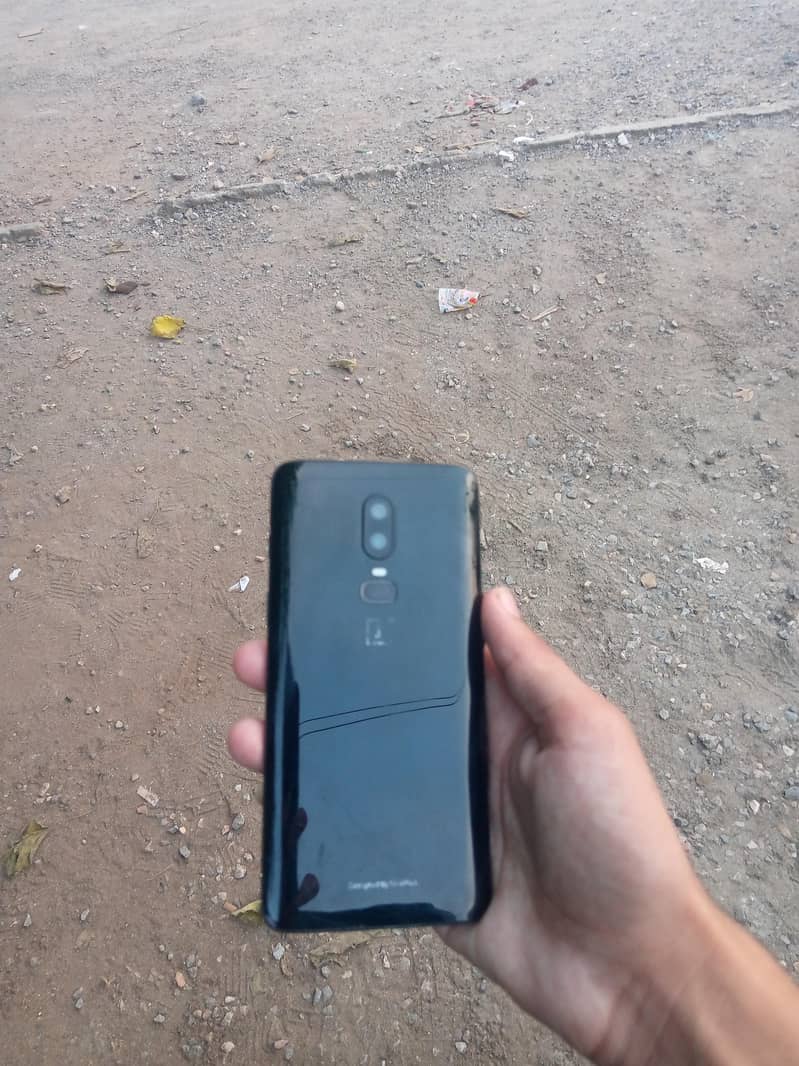 One Plus 6 . . 1