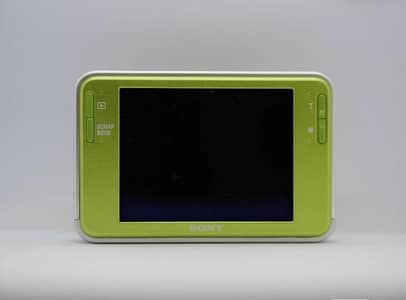 Sony cyber shot DSC-T2 green color made in japan