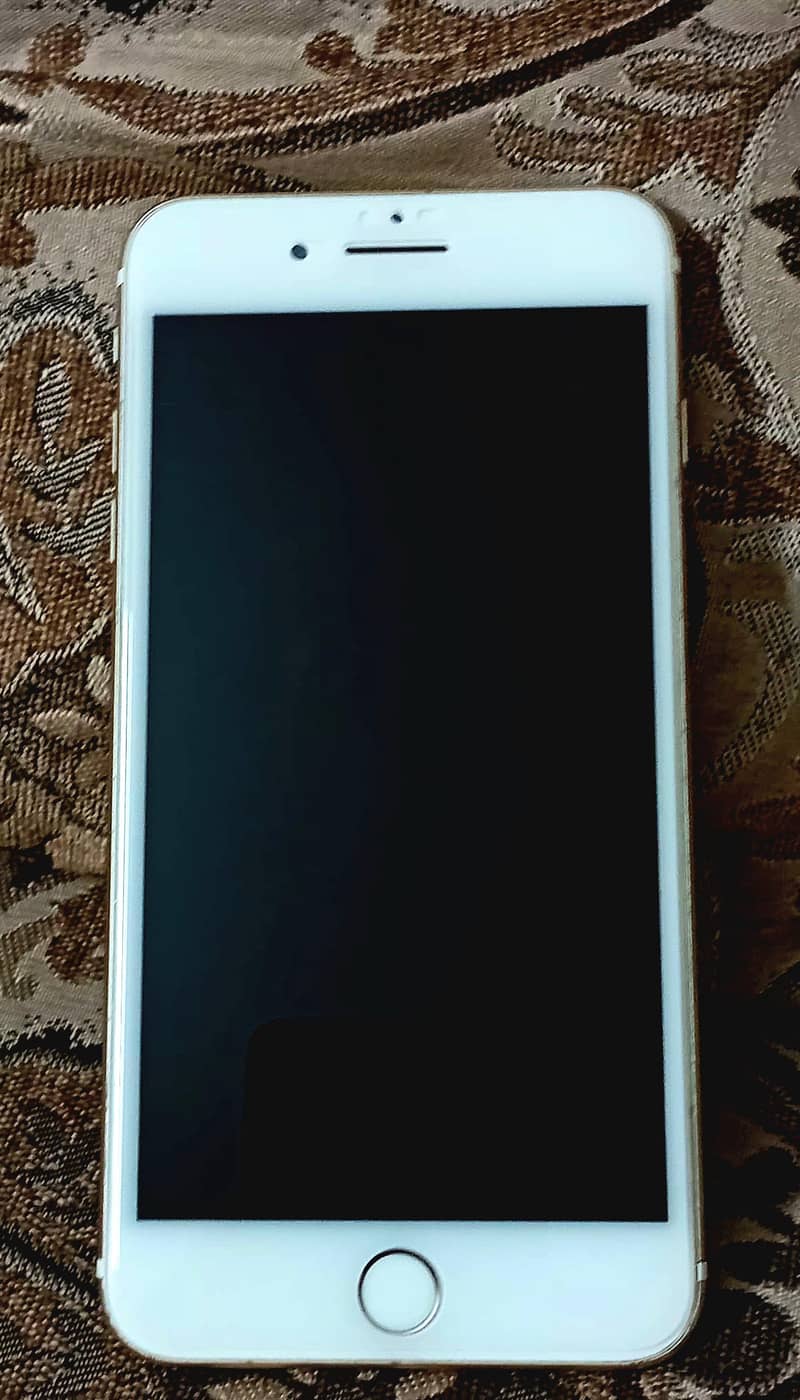 Apple iPhone 7 Plus 2