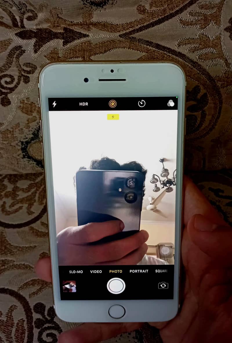 Apple iPhone 7 Plus 9