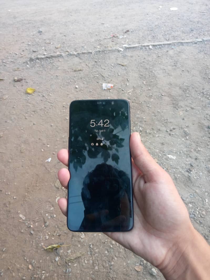 One Plus 6 . . 3
