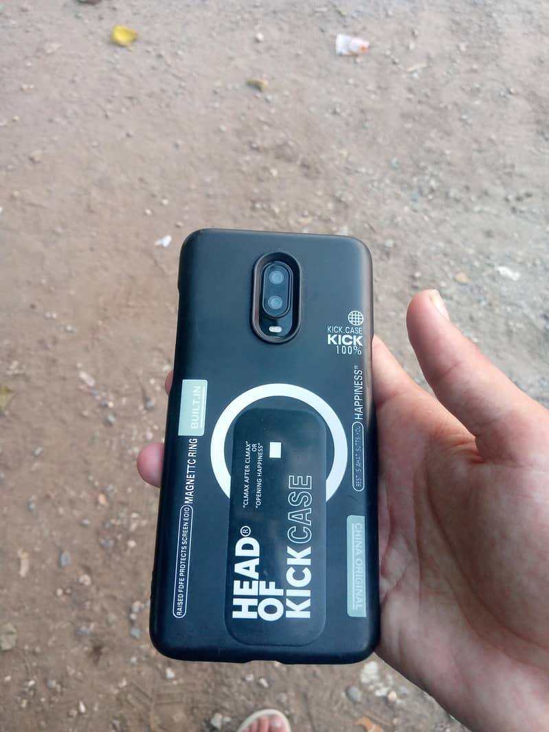 One Plus 6 . . 6