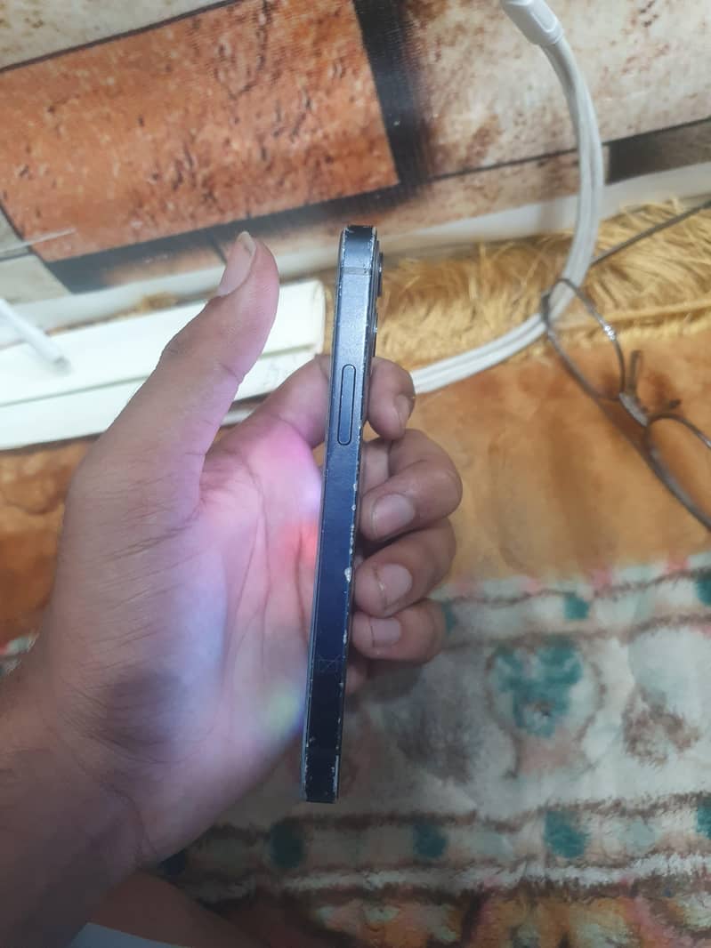 Apple iPhone 12 mini 2