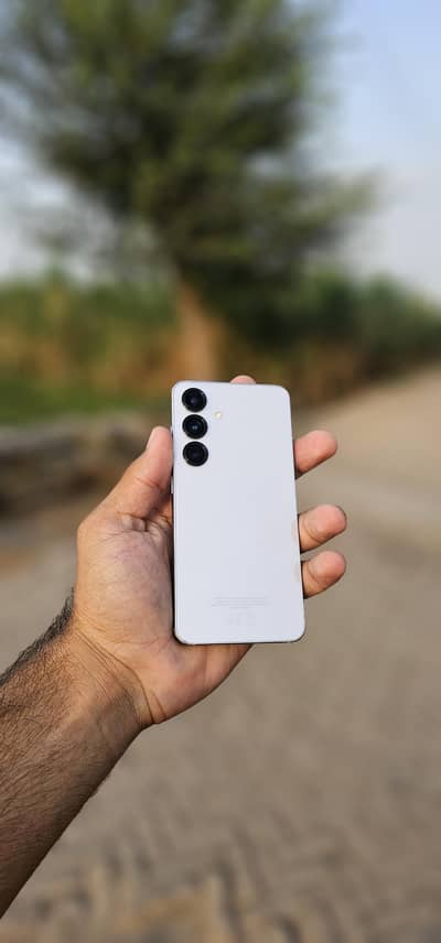 Samsung Mobile S25