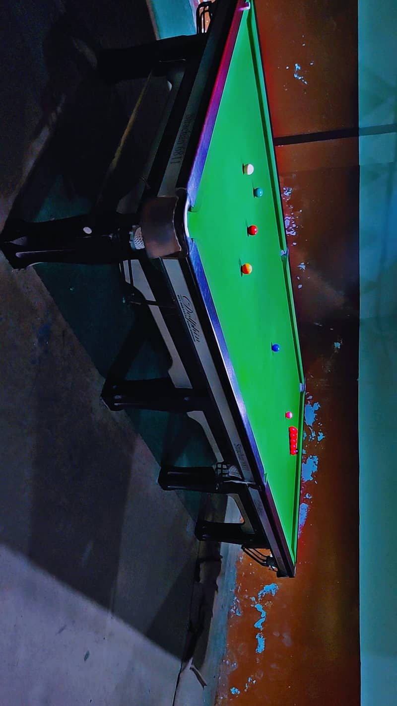 Snooker Table 0
