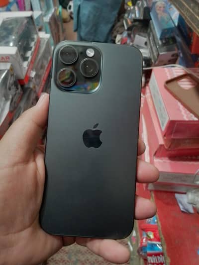 Apple iPhone 16 Pro Max waterproof