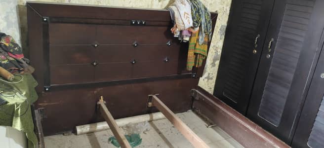 duble bed + 2 side + sheet table without fom