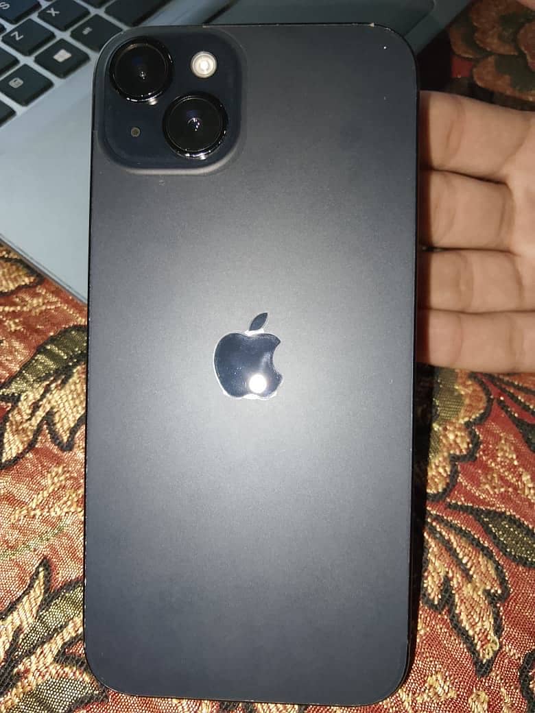 Apple iPhone 15 plus 1