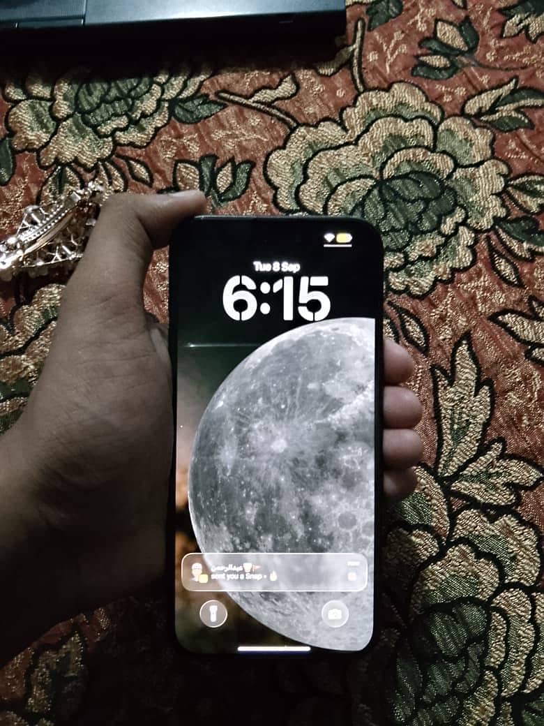 Apple iPhone 15 plus 4