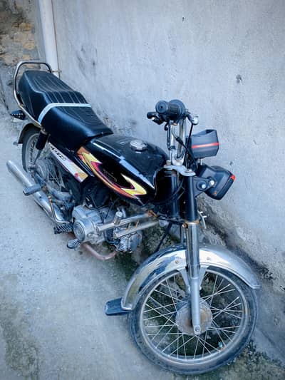 Honda cd 70 urgent for sale in pindi board office morgah rwp