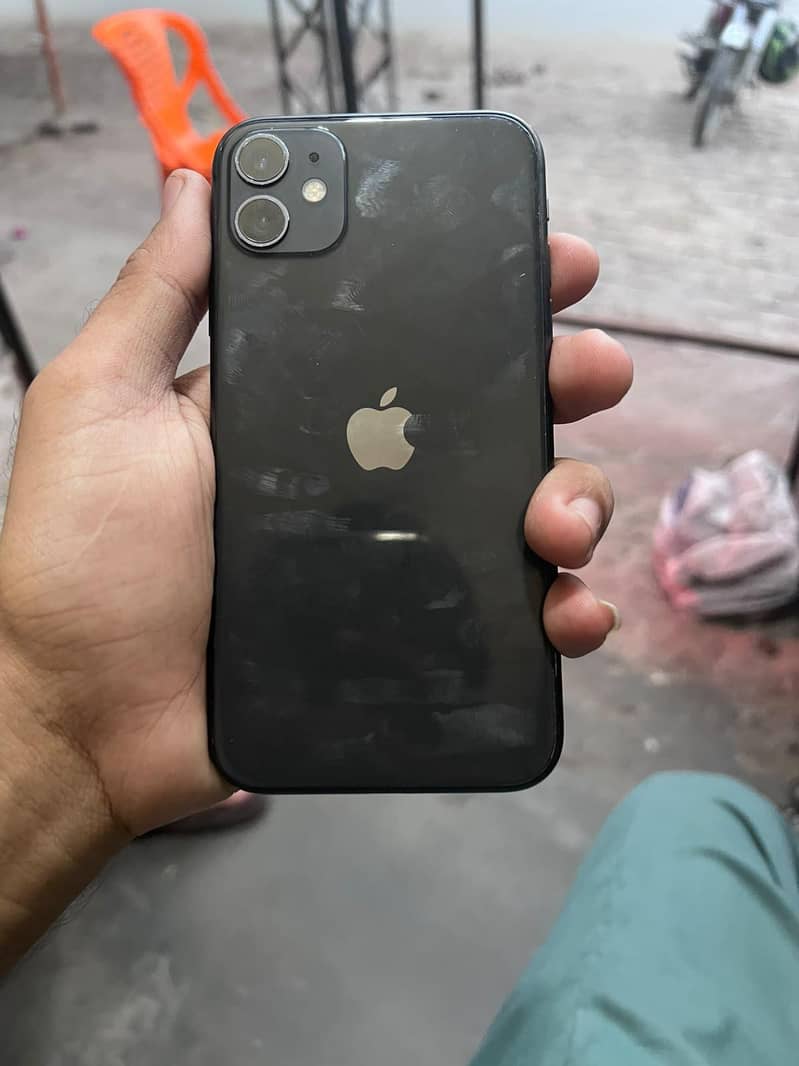 Apple iPhone 11 0