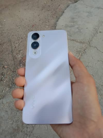 vivo y04 . out class sett 10/10.03442075169