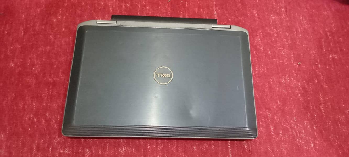 Laptop 0