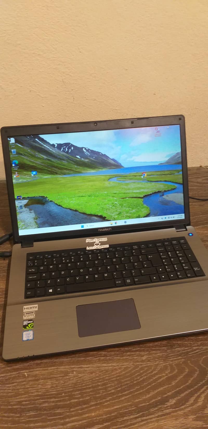 Novatech workstation 2