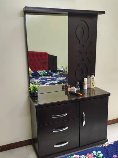 Dressing Table