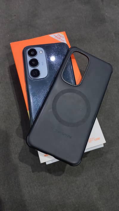 Tecno Spark 40 Pro +