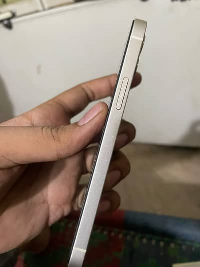 iPhone 12 PTA APPROVED SEE ADD AND PICS (exchange possible)