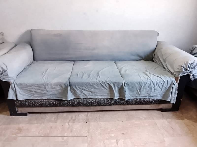 sofa set & Table 3