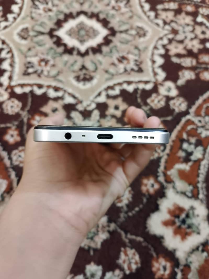 Realme C71 7