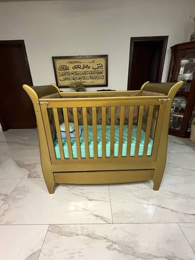 baby cot bef wooden