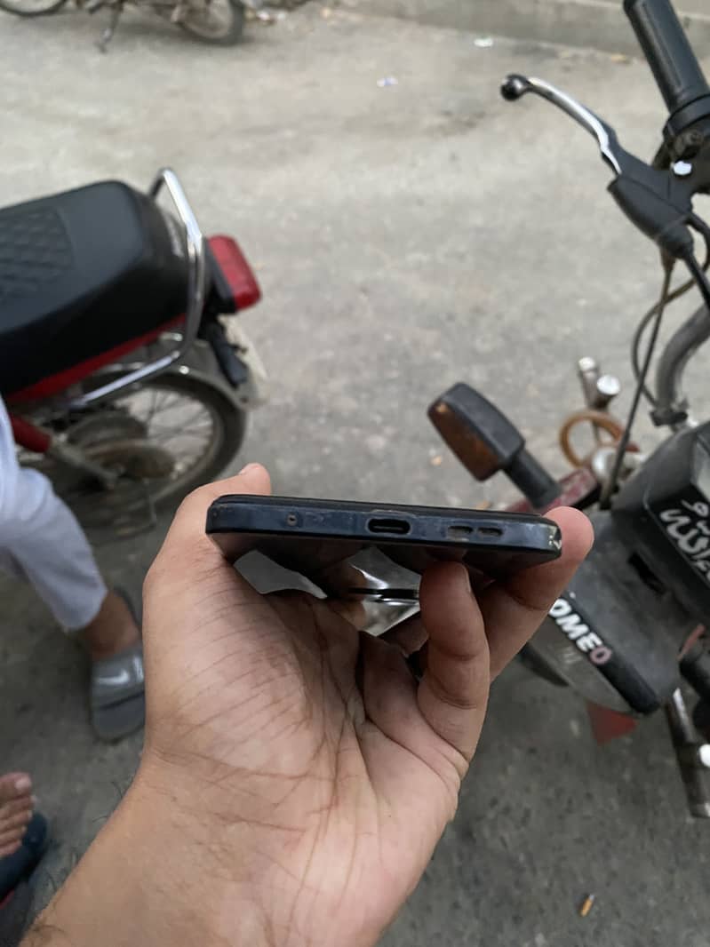 Xiaomi Redmi Note 12 1