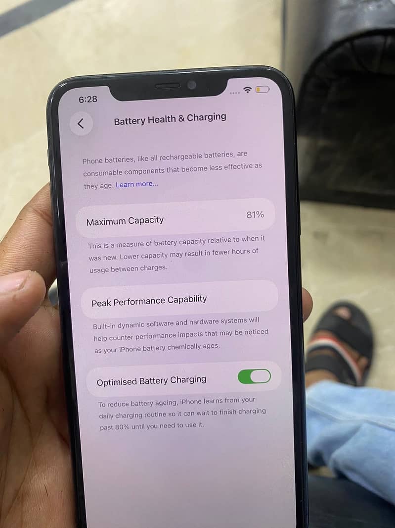 Apple iPhone 11 Pro Max 2