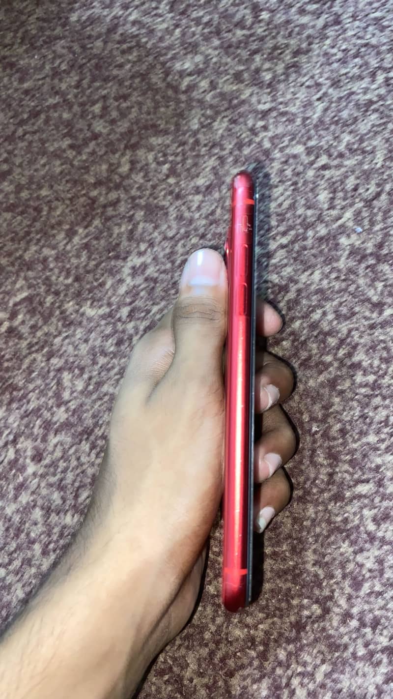 Apple iPhone 11 6