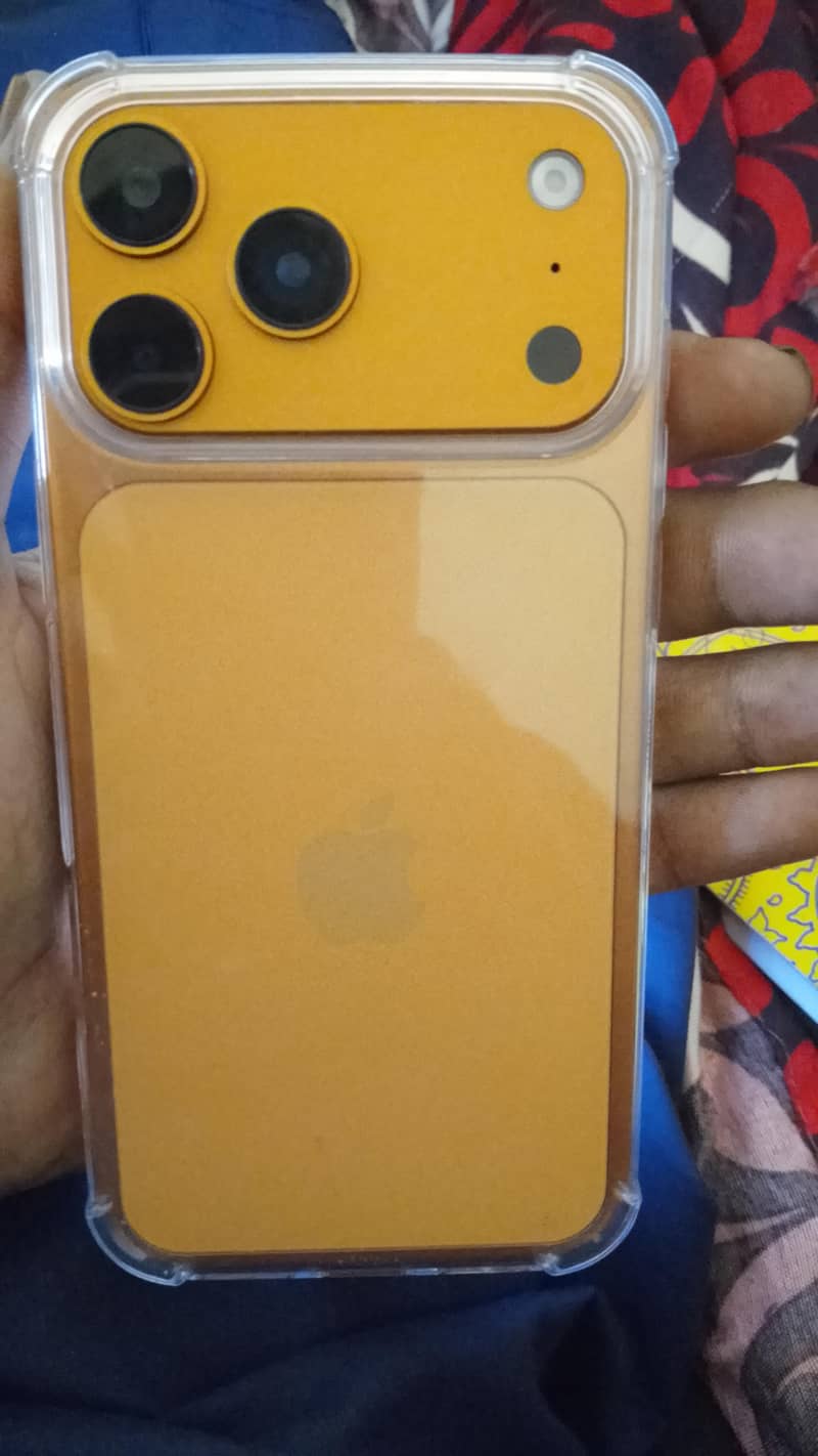 iphone 17 pro max 1