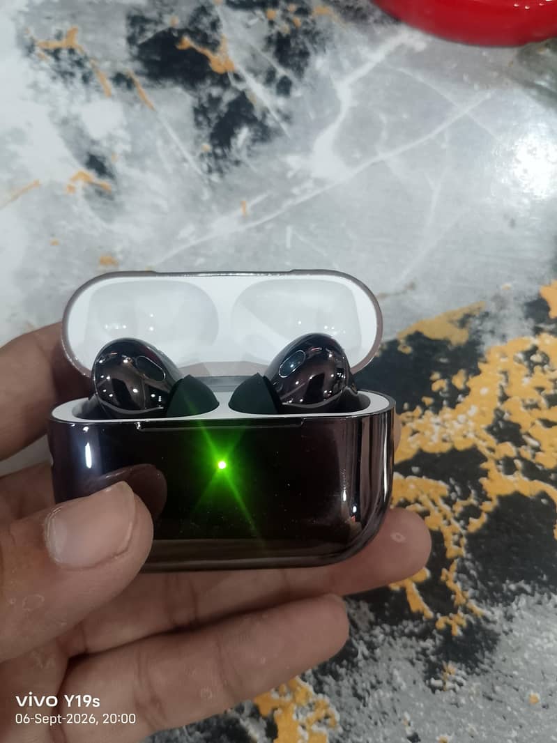 New Earbud  1