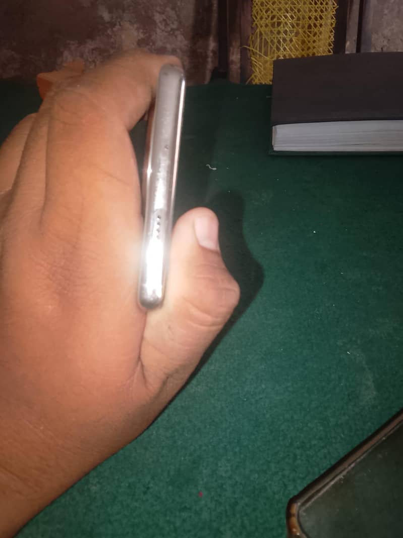 Tecno Spark 20 Pro Plus 2
