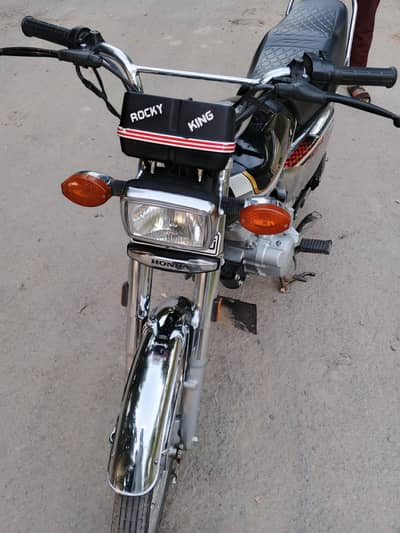 2025 model only 4600km driven kamalia ,toba TEK SINGH RS. 235000