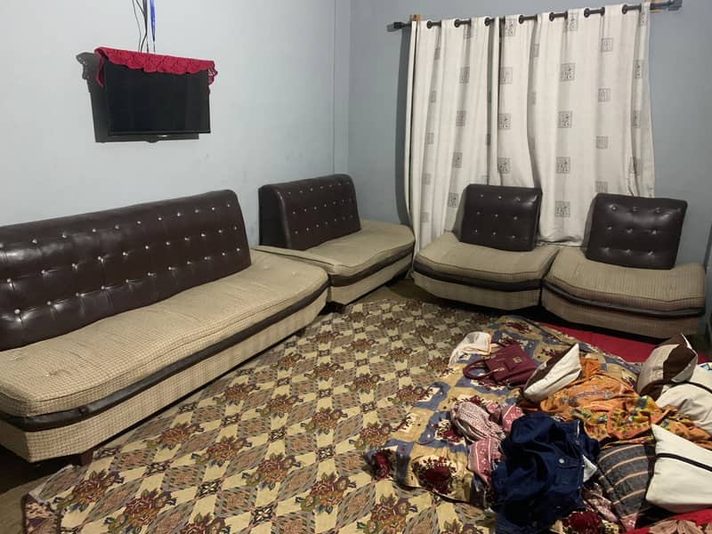 7 setar sofa 1