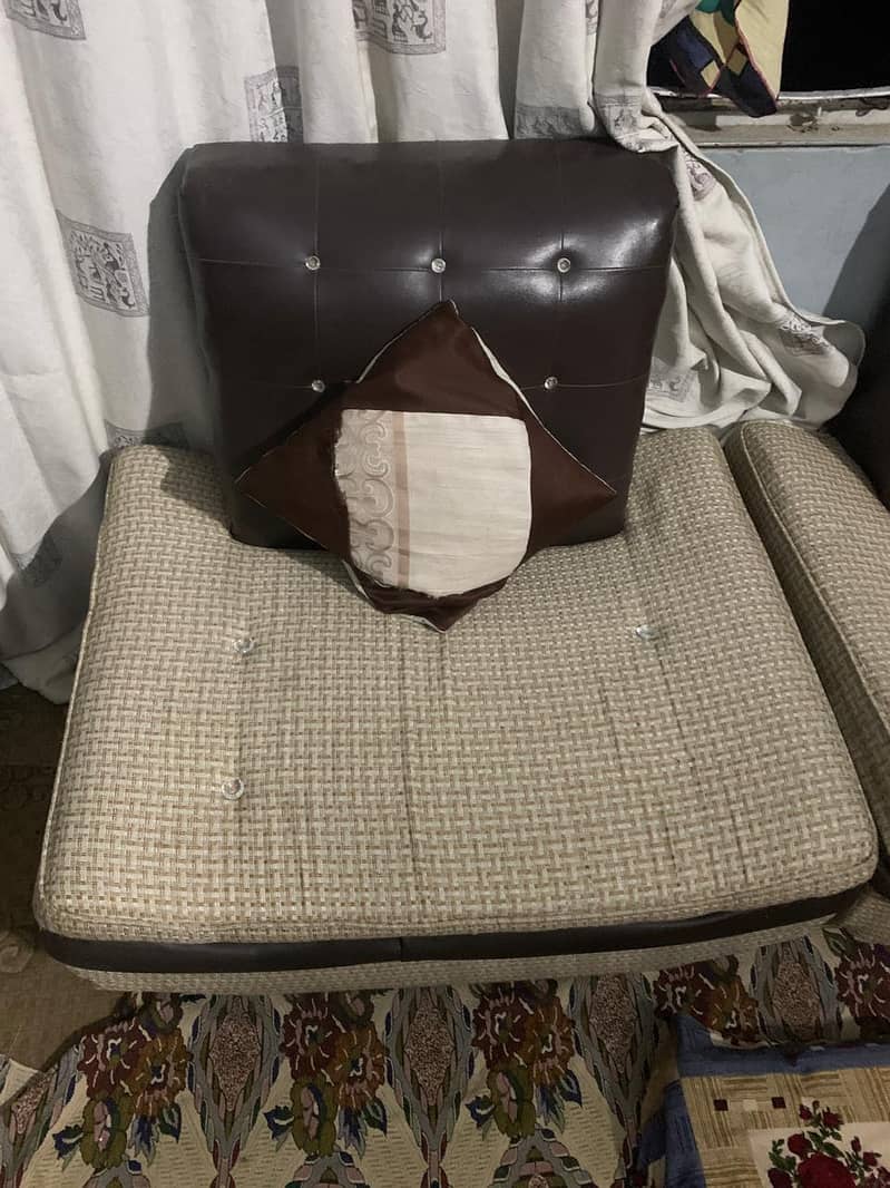 7 setar sofa 3