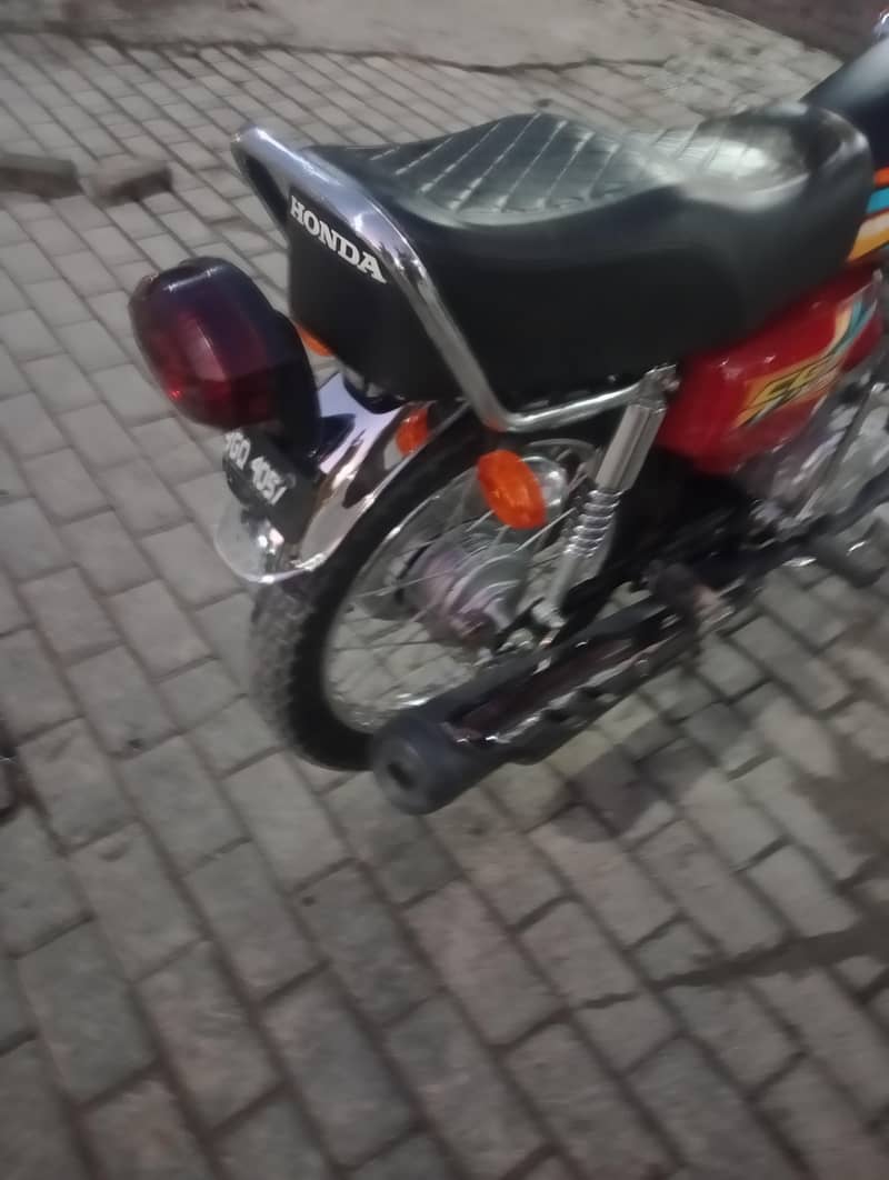03036256696 1