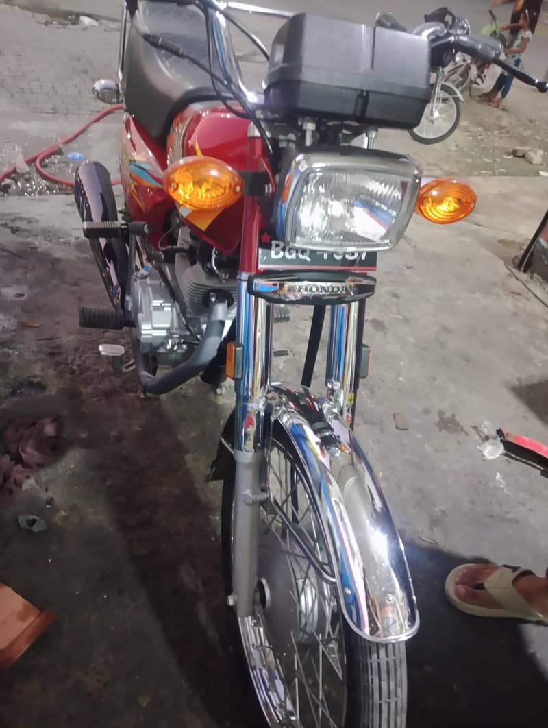 03036256696 3