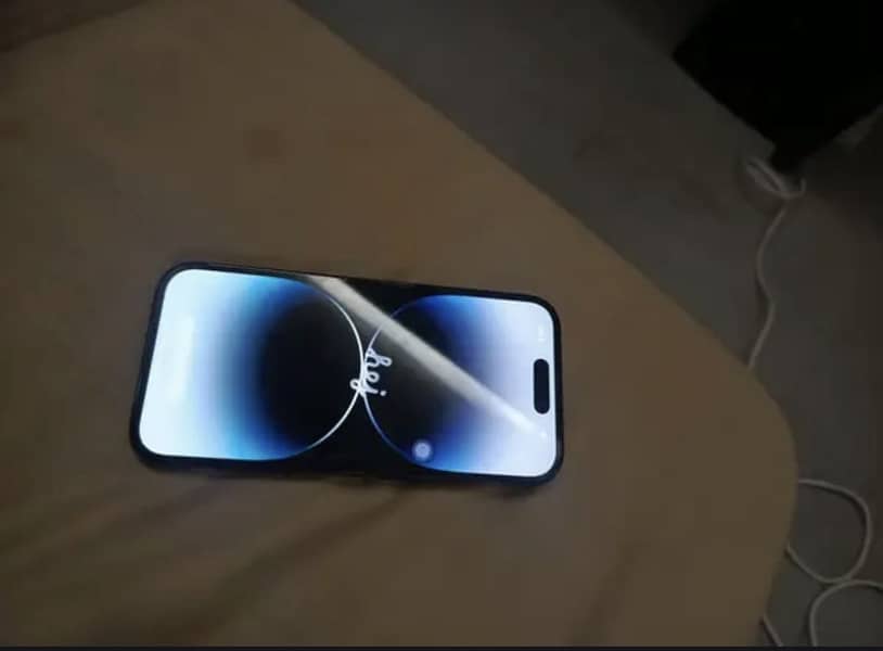 Apple iPhone 14 Pro 1