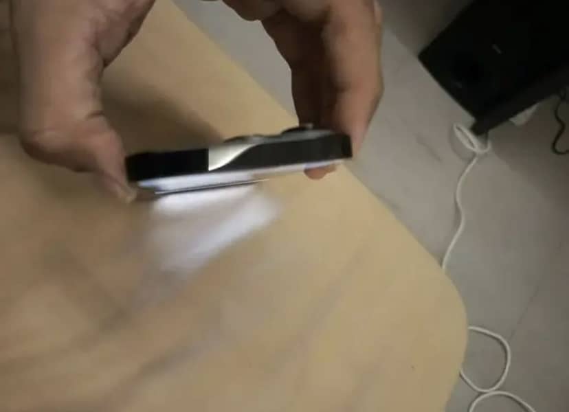 Apple iPhone 14 Pro 2