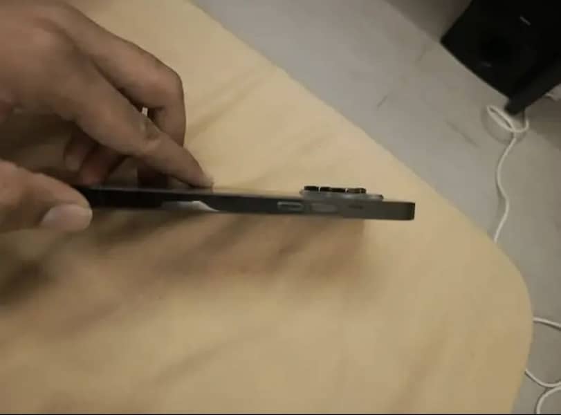 Apple iPhone 14 Pro 3