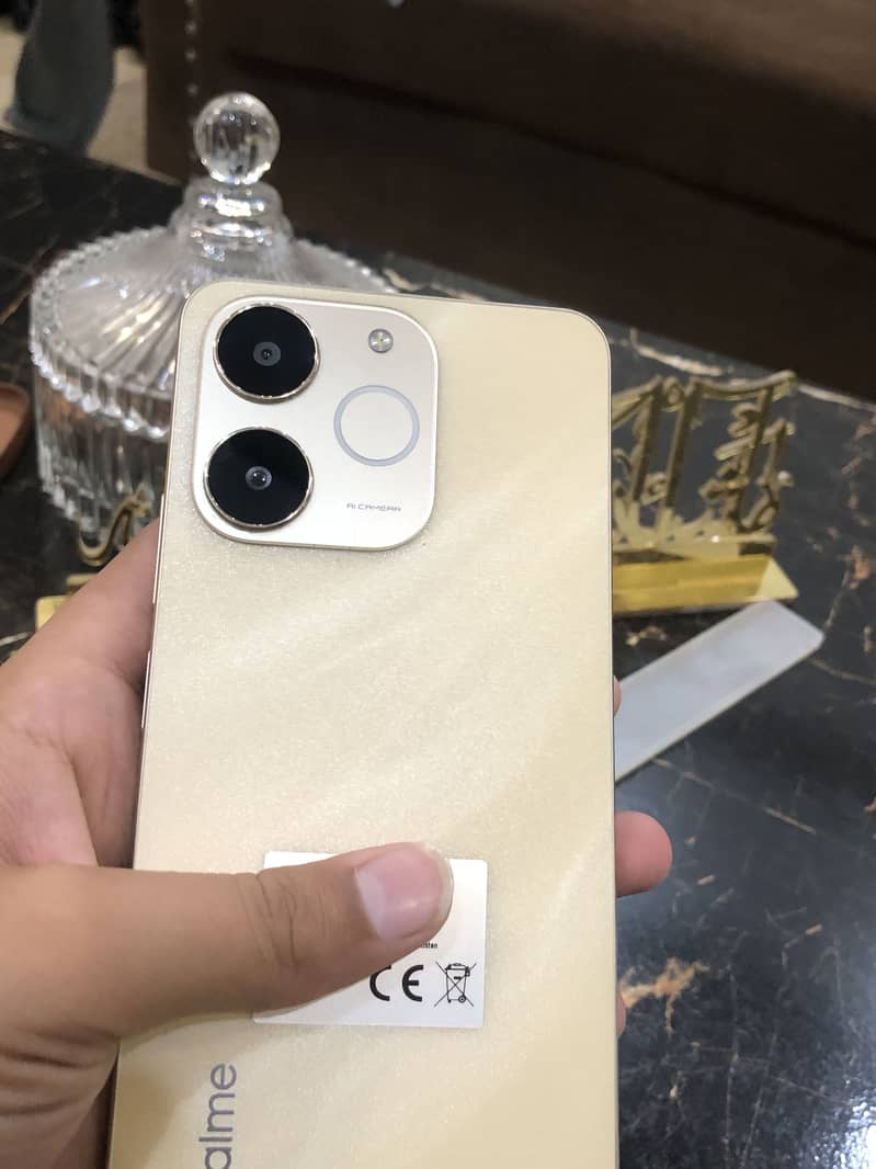 Realme note 70 6