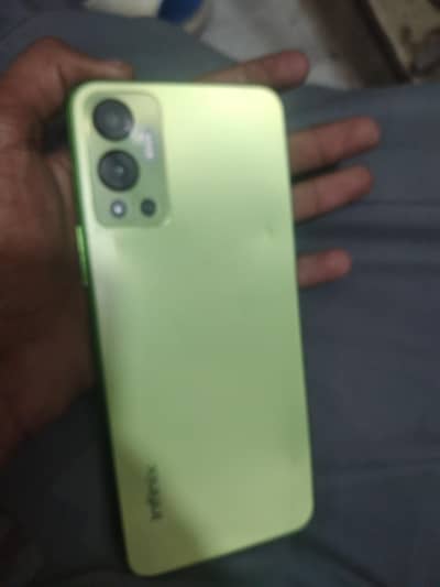 Infinix Hot 12