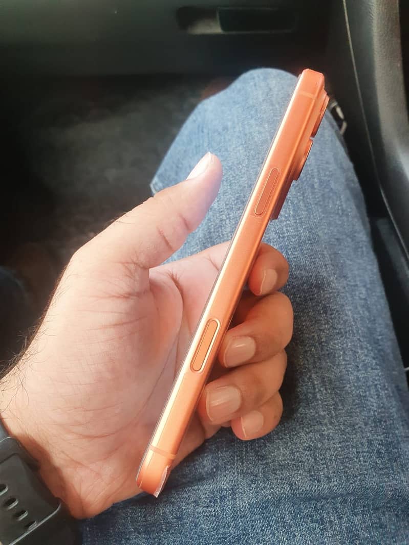 Apple iPhone 17 Pro Max 1