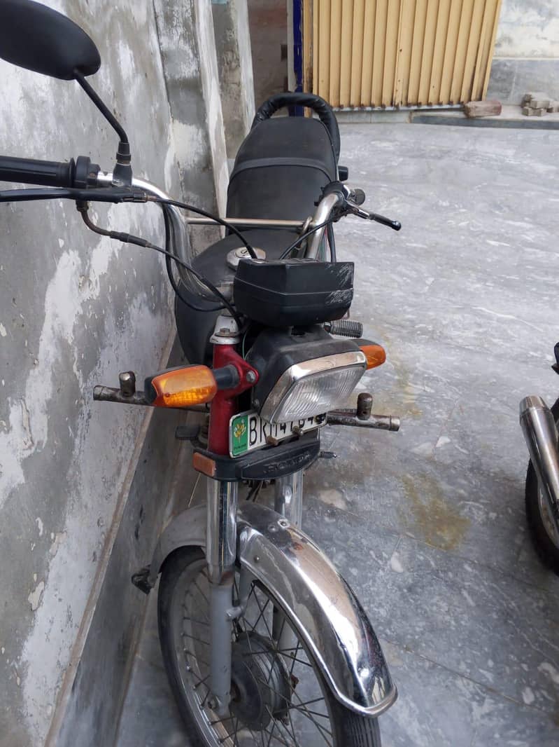 CD 70 10/10 condition 2