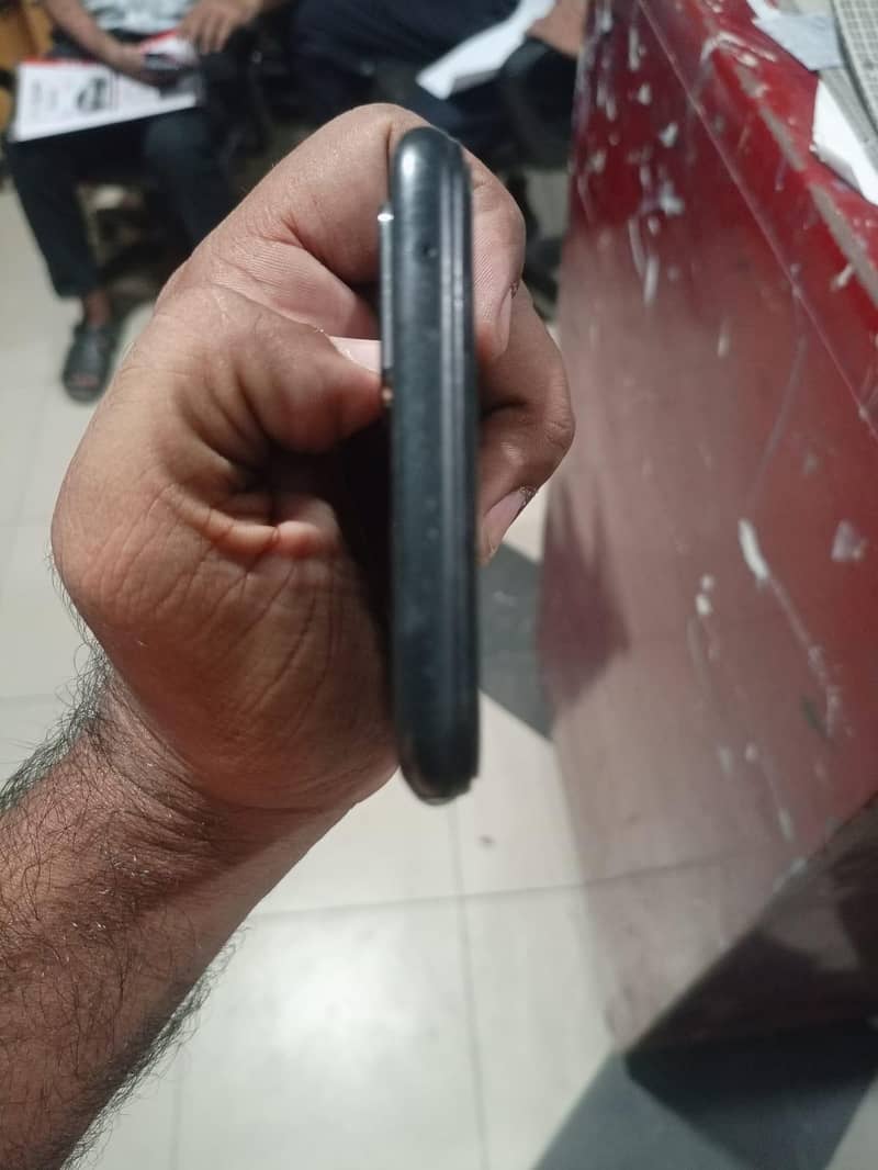 OPPO A76 0