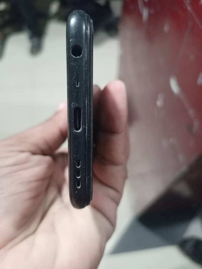 OPPO A76 3